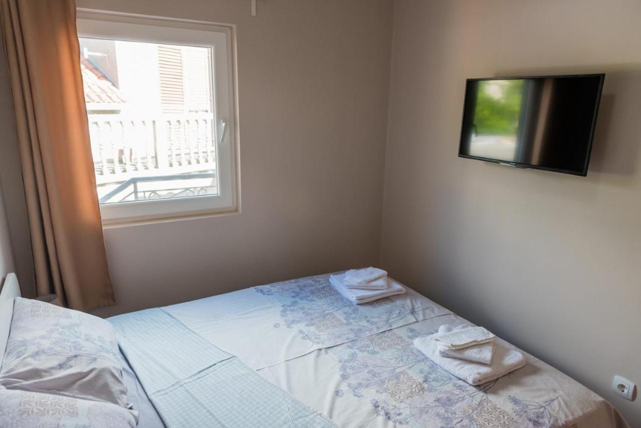 " Tiamat " Apartmani Tivat Exterior foto